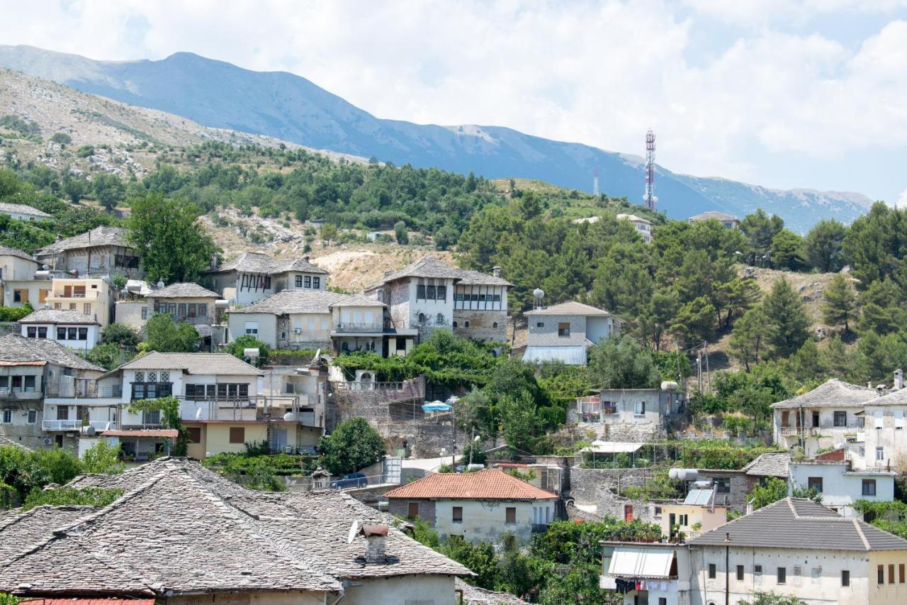 Kale Guesthouse Gjirokastër Exterior foto