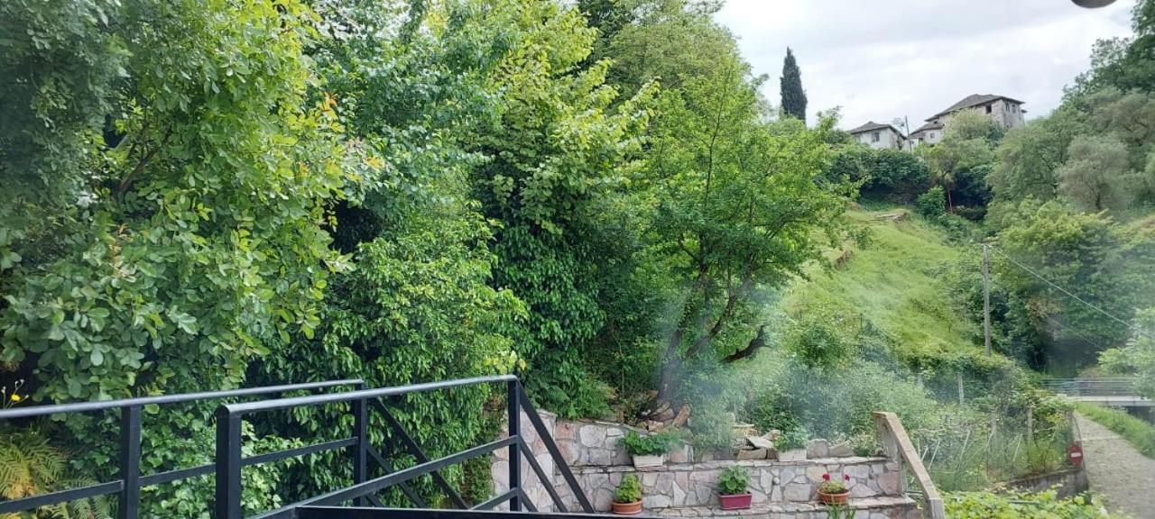 Kale Guesthouse Gjirokastër Exterior foto